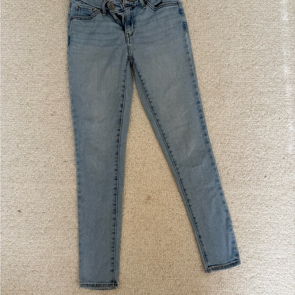 Levi’s 711 Light Blue Skinny Jeans